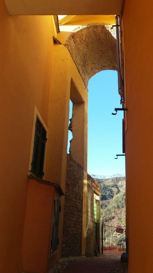 Green Gate To 5Terre Levanto Bagian luar foto